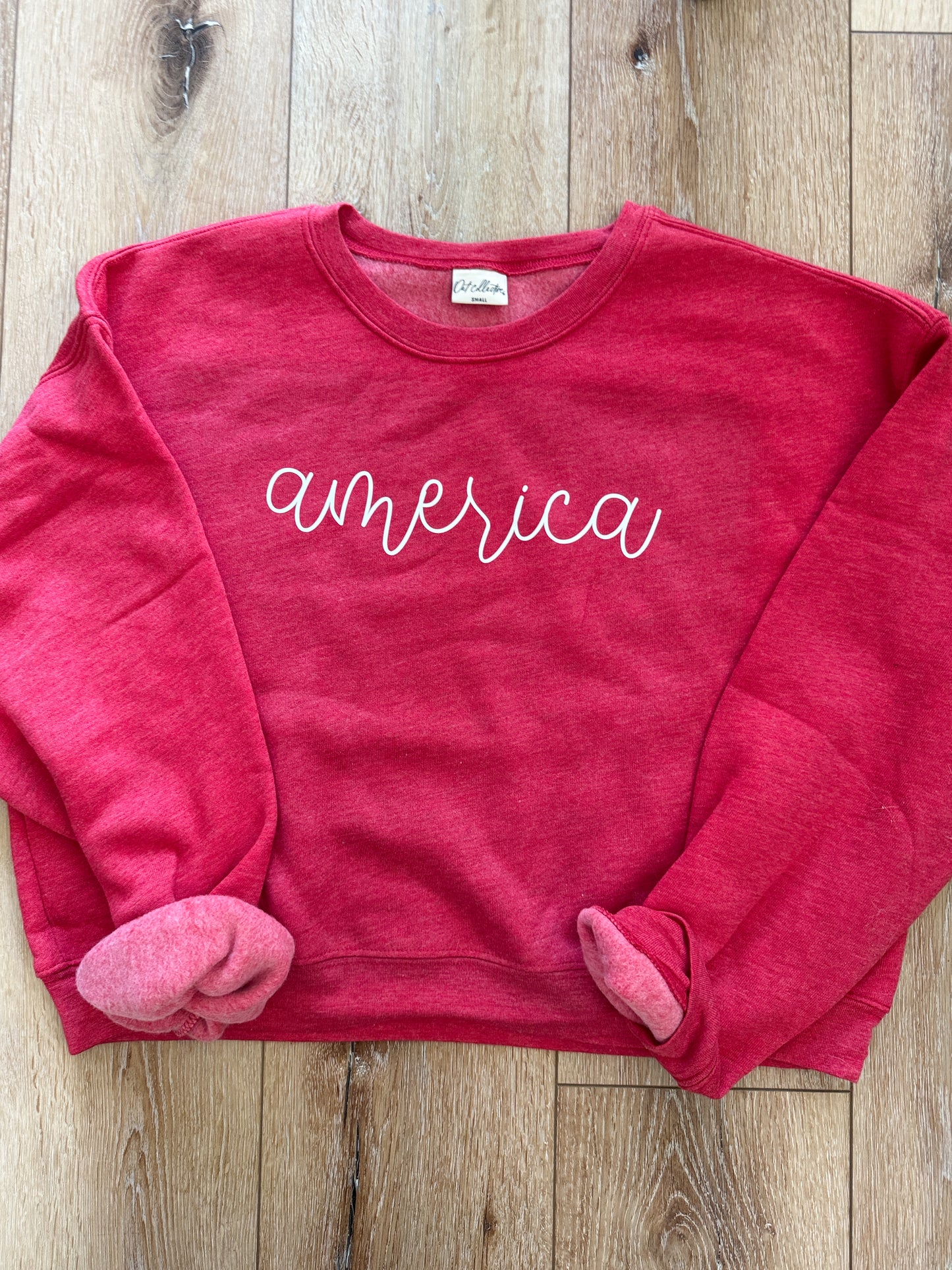 america cropped crewneck