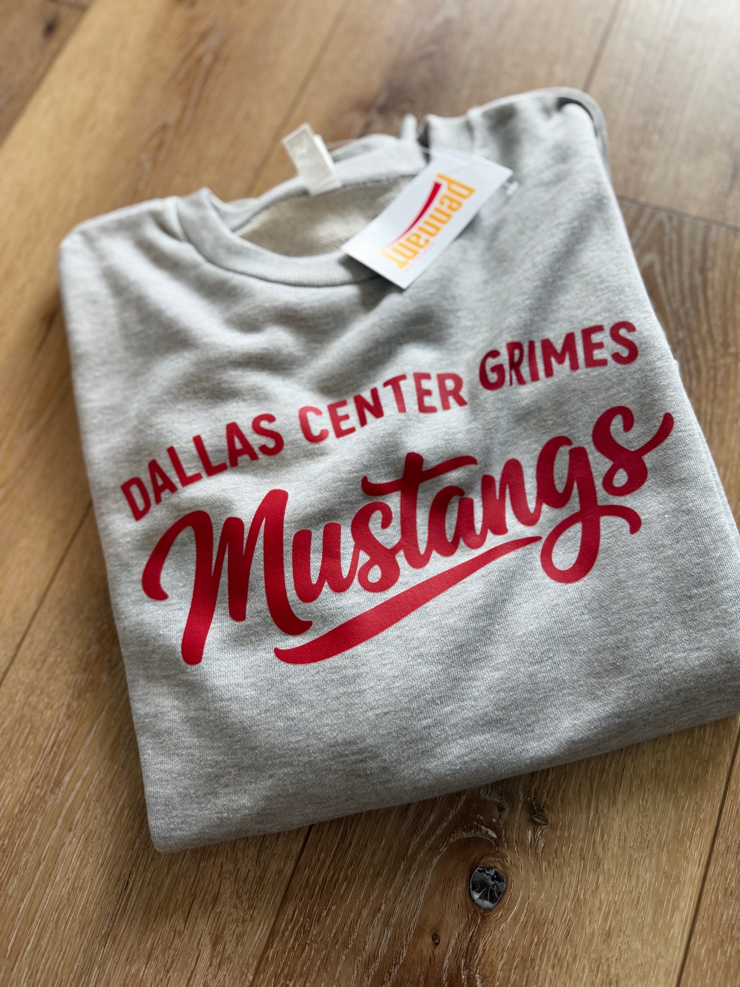 Pennant Brand Women’s Crewneck