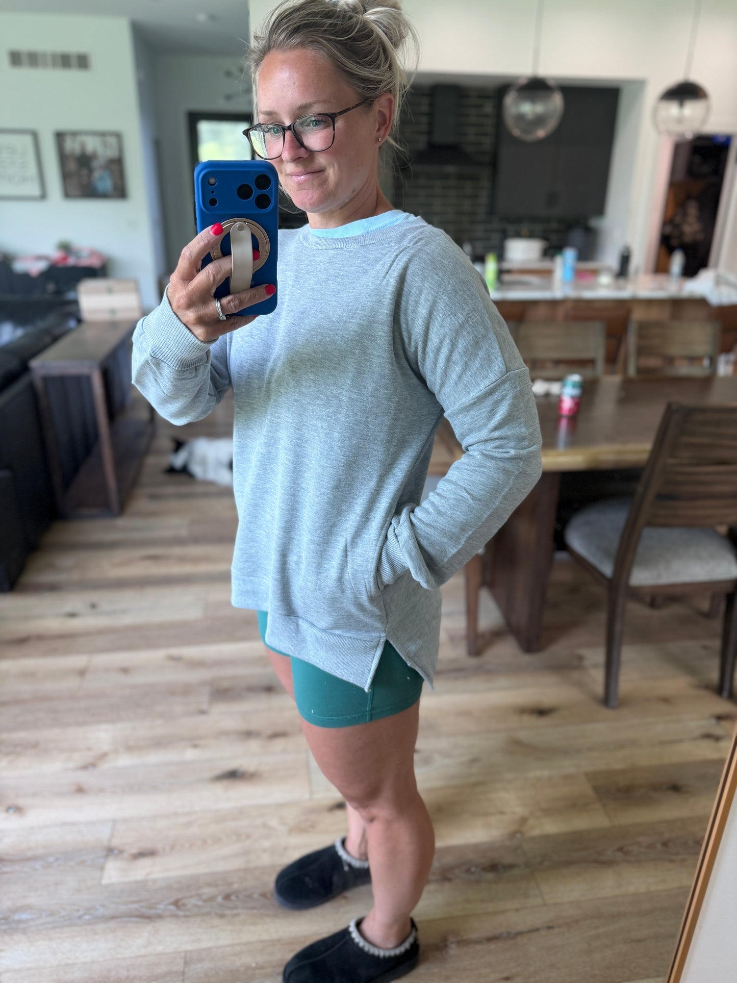 Pennant Brand Women’s Crewneck