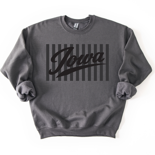 CUSTOM Team Script Crewneck - Gildan