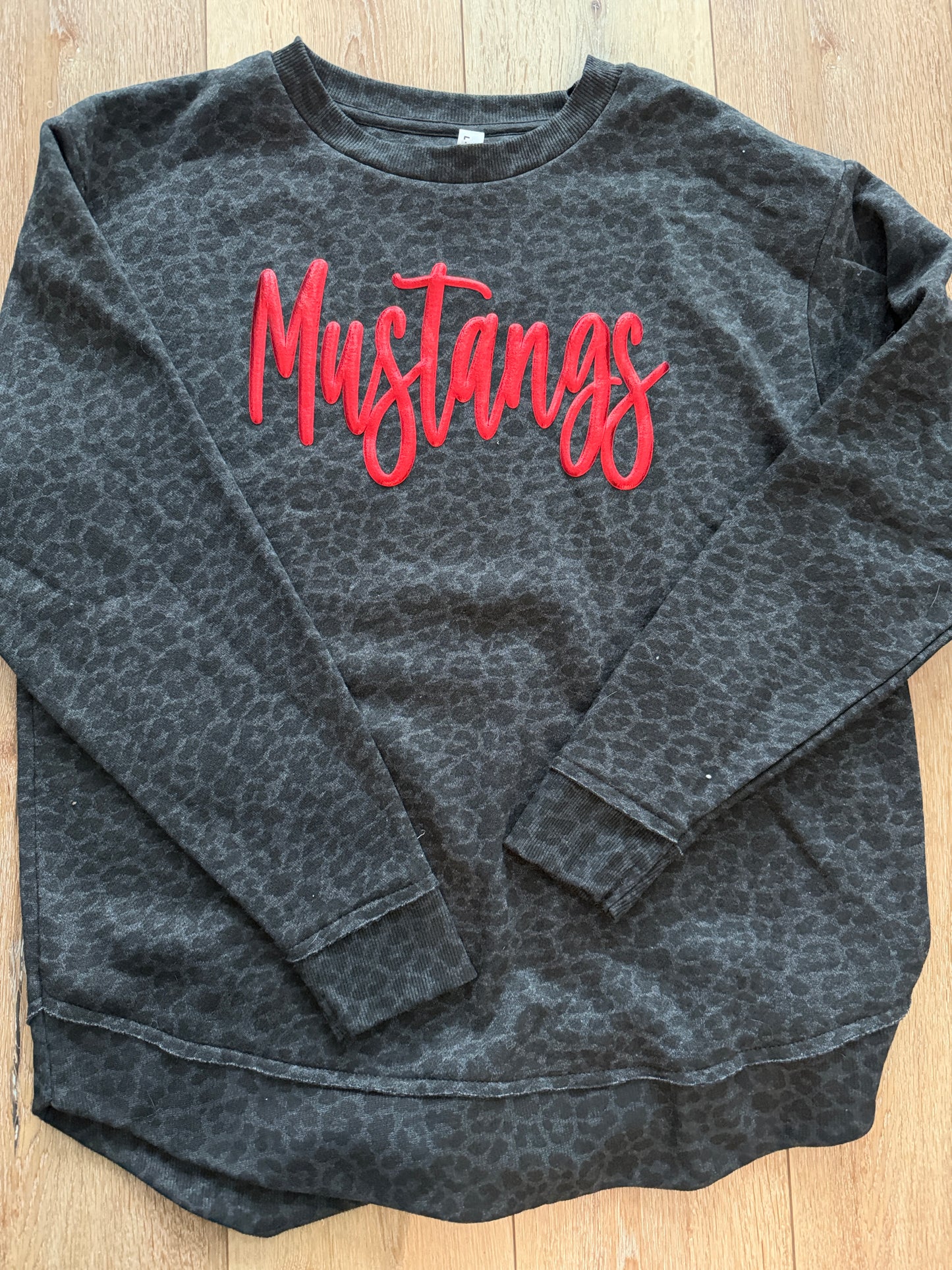 Red Metallic Puff Mustangs